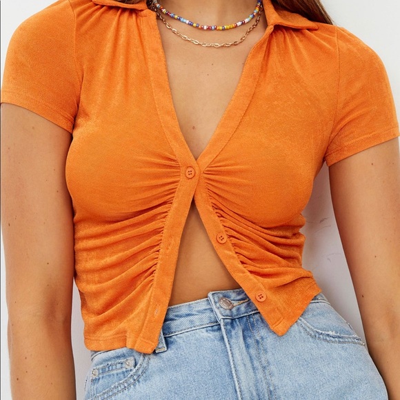 NWT! 🧡 Ruched Button Front Shortsleeve Top 🧡 HOST PICK ✨✨✨✨✨ - Picture 2 of 16